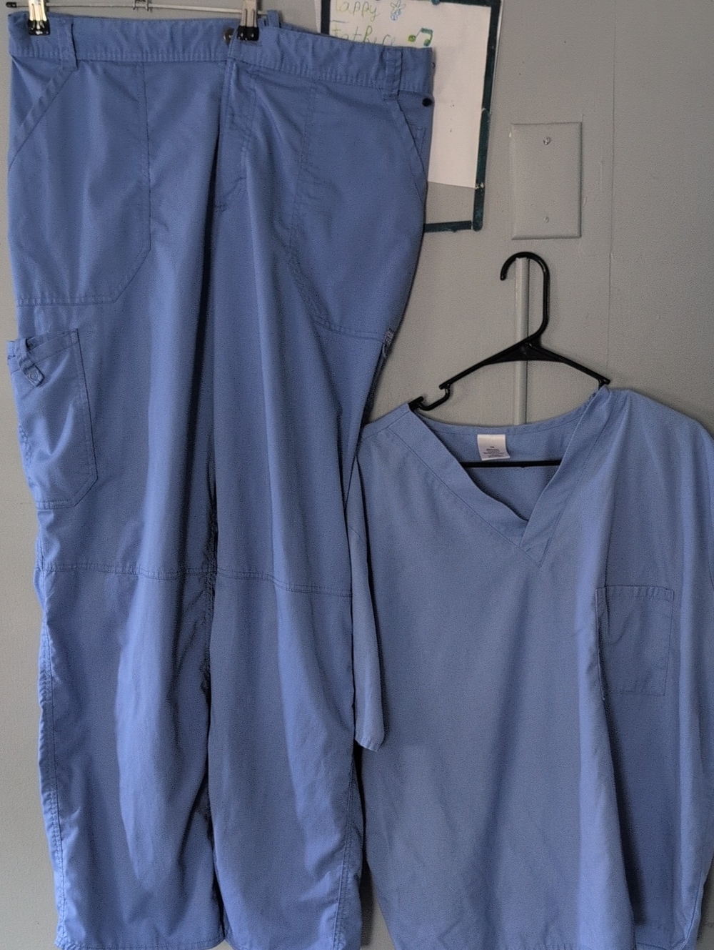 Light Blue Scrub Set V-Neck Top & Jogger Pants Nurse Uniform Size L